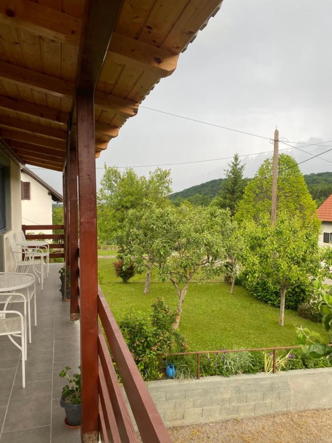 Apartman Laura Smoljanac Esterno foto