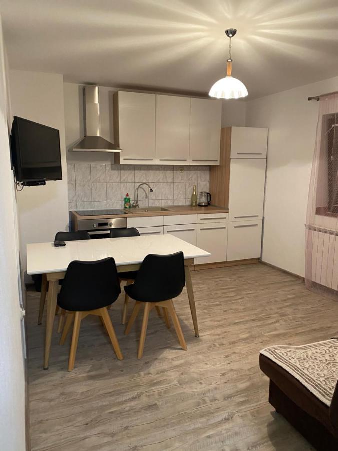 Appartamento Apartman Laura Smoljanac Esterno foto