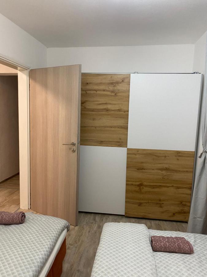 Appartamento Apartman Laura Smoljanac Esterno foto