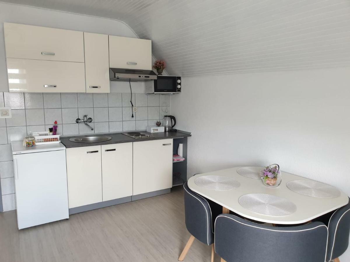 Apartman Laura Smoljanac Esterno foto