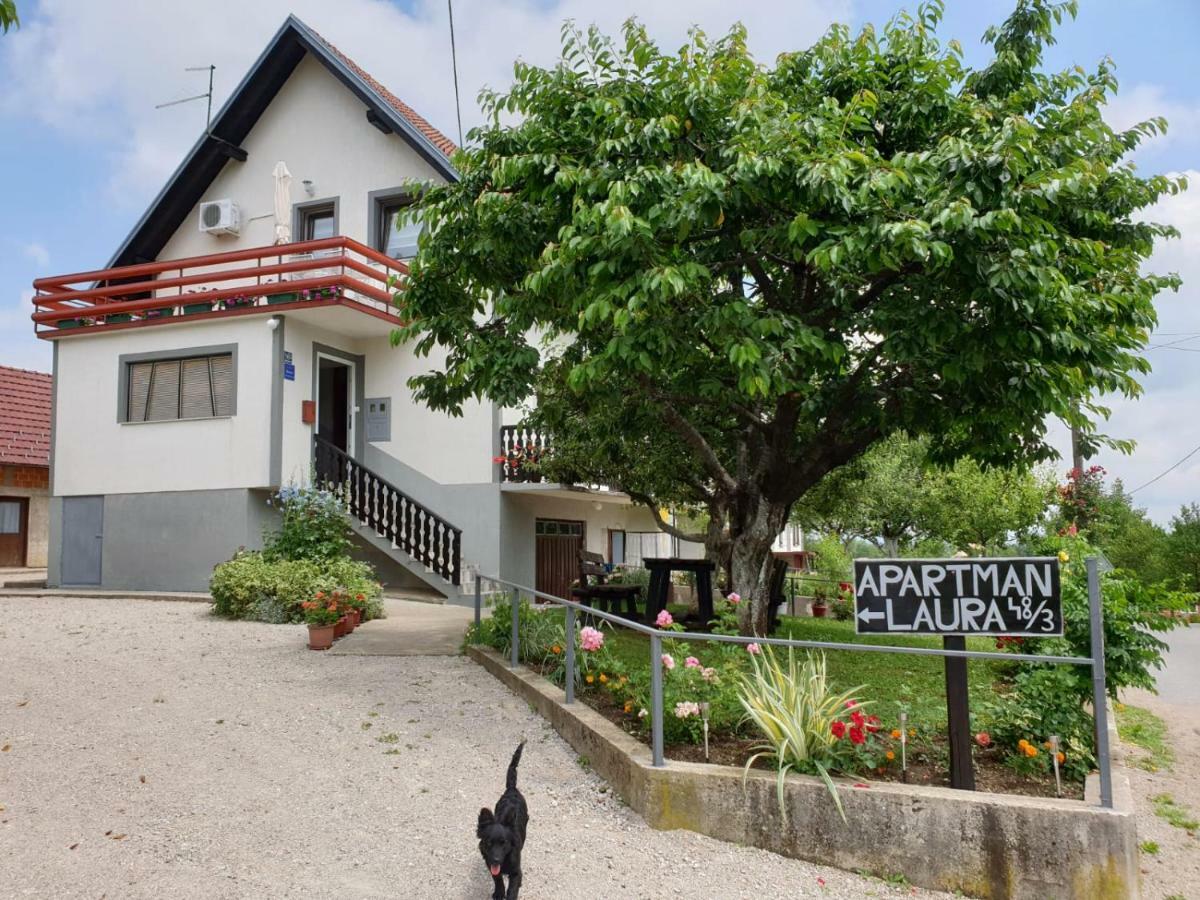 Apartman Laura Smoljanac Esterno foto