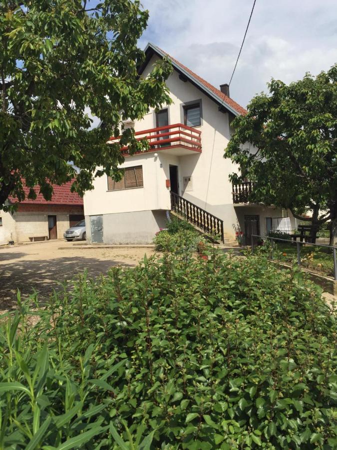 Apartman Laura Smoljanac Esterno foto
